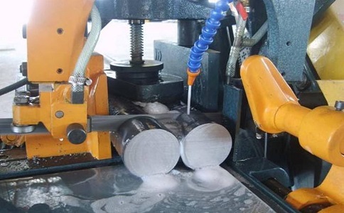 桂阳卧式带锯床的送料方式有哪几种？