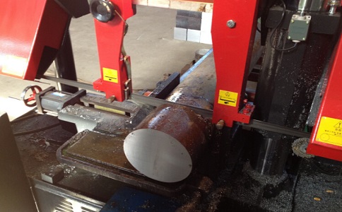 桂阳卧式带锯床加工时出现明显振荡如何排查？